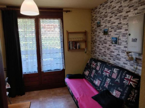 Résidence Glieres - Studio 3 personnes à Bourg Saint Maurice dans une résidence avec piscine et proche du funiculaire MAE-9041